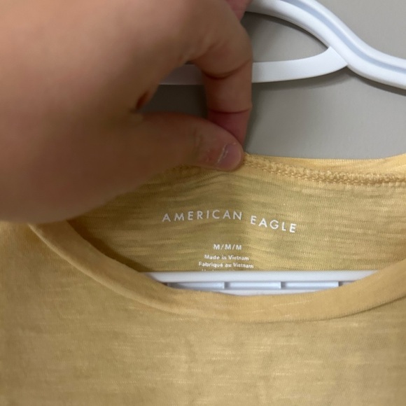 American Eagle Classic Yellow T Shirt - Picture 3 of 3